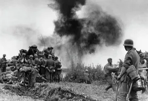 Grenade: German soldiers at the southern sector of the Eastern Front