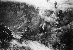 Presumably: German soldiers at the southern sector of the Eastern Front