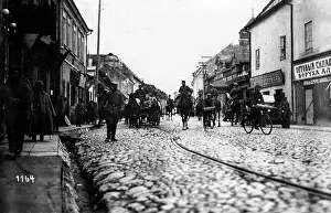 Cobblestones: German soldiers in the streets of Kaunas, 1915