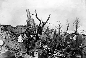 Canon: German soldiers taking a break at the Western Front, 1918