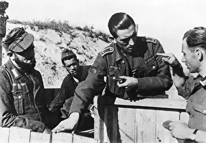 Neighboring: German and Spanish soldiers at the eastern Front, 1942