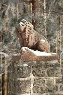 German statue of a lion in la Jambe de Bois
