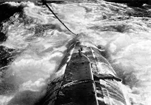 Foam: German submarine in operation, 1915