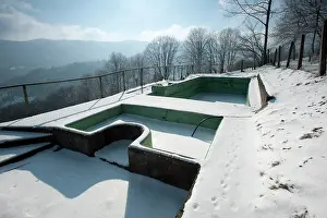 Vallee: German swimming pool