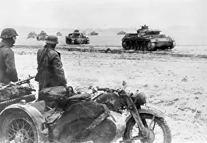 Iiis: German tank convoy on the Eastern front, 1941
