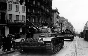 Tramway: German tanks in Marseilles, 1942