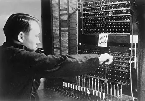 Connecting: German telecommunication posts in Bretagne, 1941