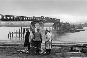 Rebuild: German troops, 1939, Reconstructed bridge at Grudziadz, 1939