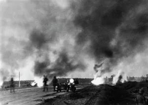 Berezina: German troops after a battle on the Eastern Front, 1941
