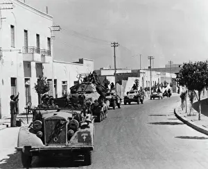 Reconnaissance: German troops in Benghazi, 1941