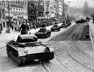 Wenzel: German troops in Prague