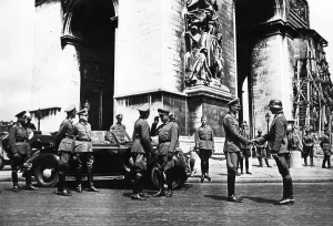Capitulation: German troops at the victory parade in Paris, 1940