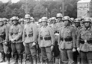 Bravery: German troops at the victory parade in Paris, 1940