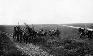 Uhlans: German uhlans with machine guns, 1916
