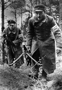Volkssturm: German Volkssturm unit at the eastern front, 1944
