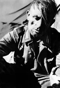 Decline: German war prisoner, around 1945