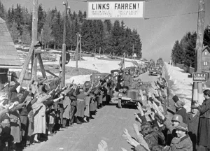 Crosses: German Wehrmacht at the Austrian border, 1938