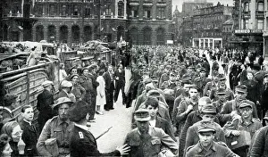 Pows: Germans leave Antwerp for prison camps, WW2