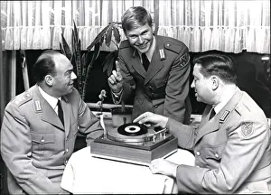 Rattles: Germany WWII