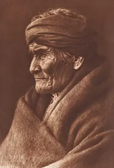 Geronimo: GERONIMO-APACHE, 1907, photogravure by Edward