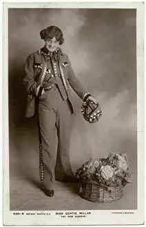 Aladdin: Gertie Millar