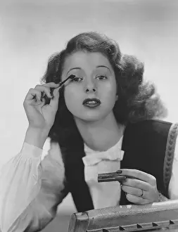 Eyelashes: Getting ready for date
