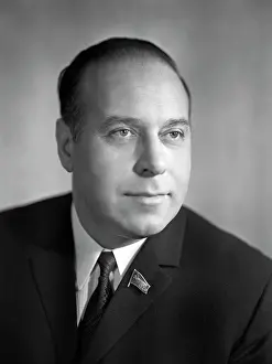 Geydar: Geydar Aliyev, 1972