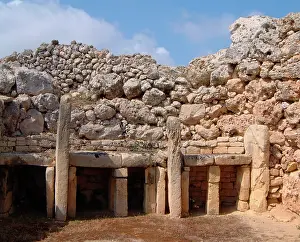 Gozo: GGANTIJA TEMPLES/MALTA