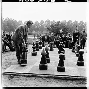 Chessboard: Giant chess with concrete chessboard