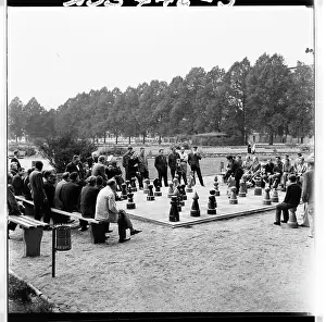 Chessboard: Giant chess with concrete chessboard