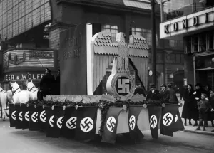 Dummy: Giant dummy of Mein Kampf