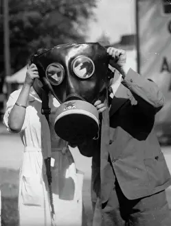 Vienne: Giant gas mask