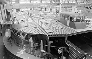 Hovercrafts: Giant hovercraft under construction, Isle of Wight