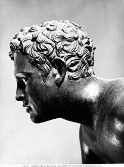 Discobolus: The gilded bronze face of