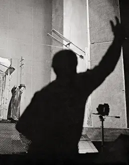 Bertolt: Giorgio Strehler at a rehearsal