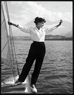 Plucky: GIRL BOATING 1950S