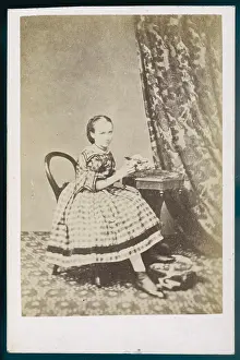 Chignon: GIRL & DESK 1860S