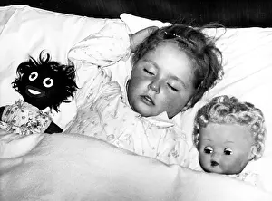 Asleep: GIRL, DOLLY & GOLLY