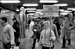 Jaromir: Girl - metro - poster