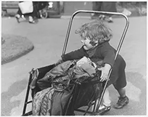 Pushchair: GIRL WITH PUSHCHAIR