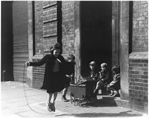 Skipping: GIRL SKIPPING/FRIENDS