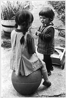 Contentedly: GIRL WITH A SPACEHOPPER