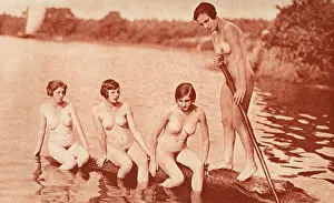Naturism: FOUR GIRLS ON A LOG