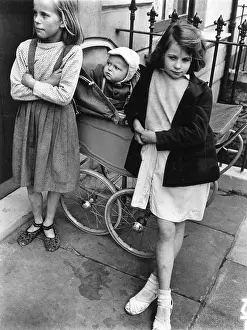 GIRLS AND PRAM