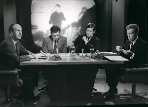 Chances: Giscard d'Estaing, Servan-Schreiber, in TV political debate
