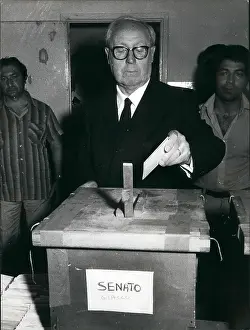 Saragat: Giuseppe Saragat of PSDI voting in general elections, Italy