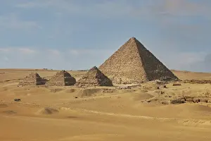 Gizah: Giza Pyramid Complex, Giza, Egypt