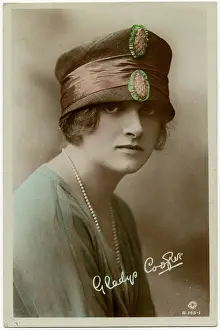 Gladys: Gladys Cooper