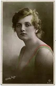 Gladys: Gladys Cooper