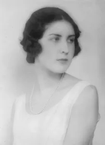 Delicate: Glamorous woman, 1931